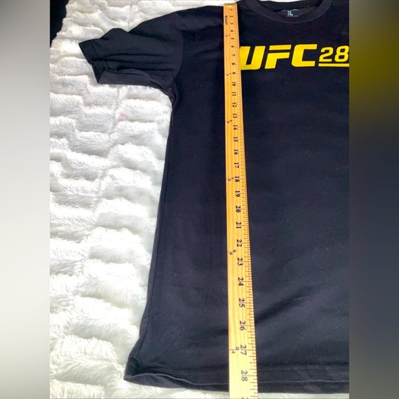 UFC 282 Men’s Black Size Large Double Sided Graphic Short Sleeve T Shirt - Picture 8 of 9